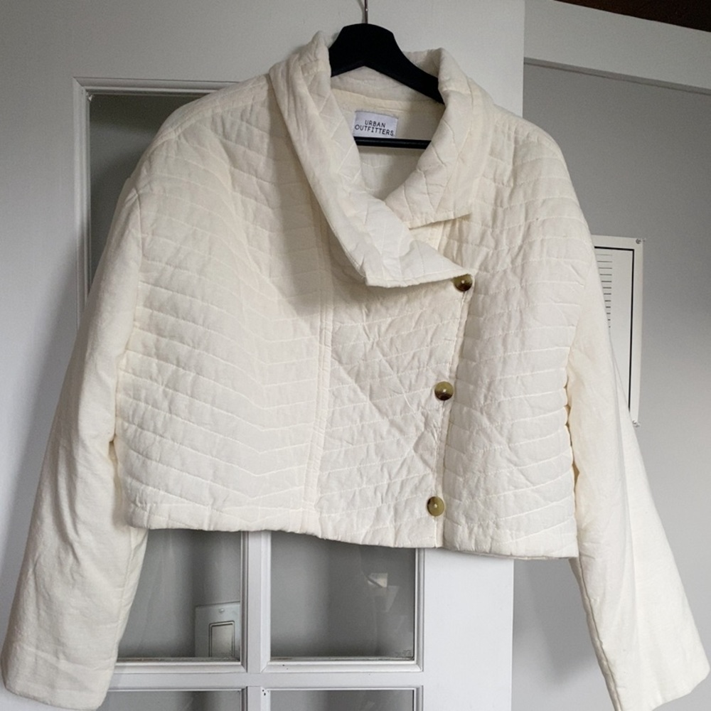 Light Jacket - Picture 2 of 6